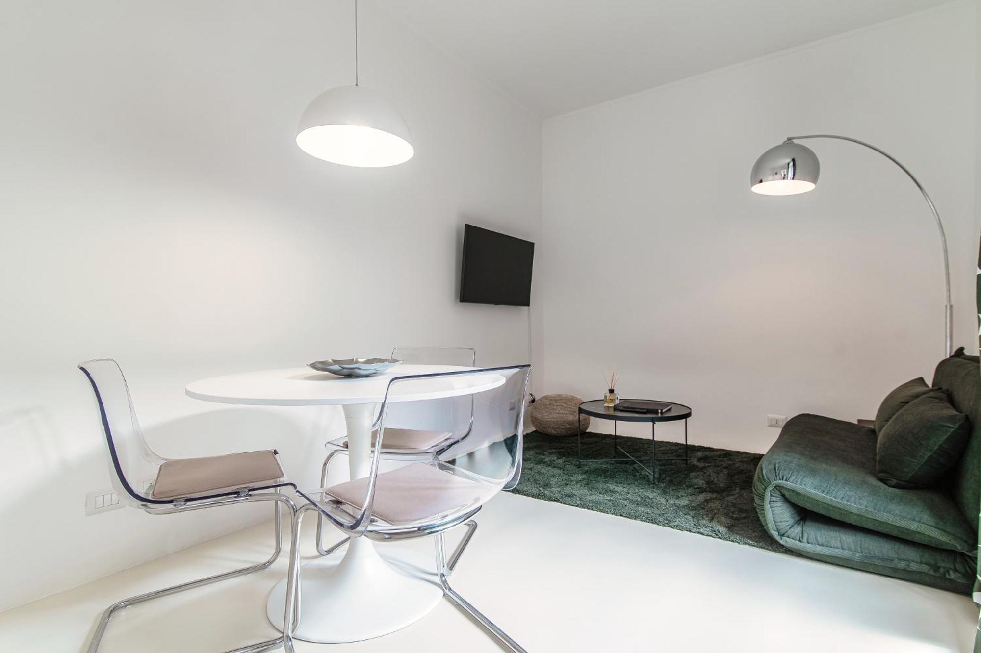 Giuliny Lovely Flat - The House Of Travelers Como Exteriör bild